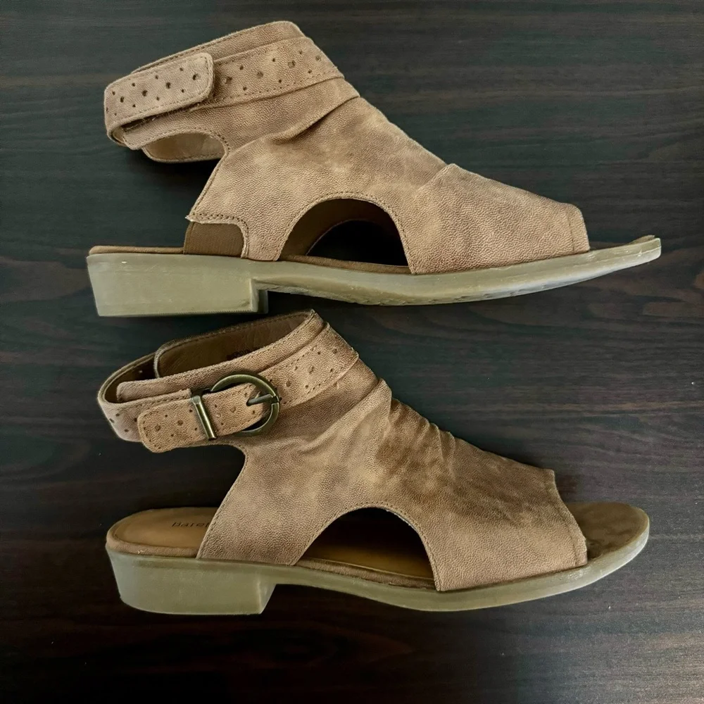 BareTraps Sheridyn Open Toe Leather Ankle Strap Sandals
